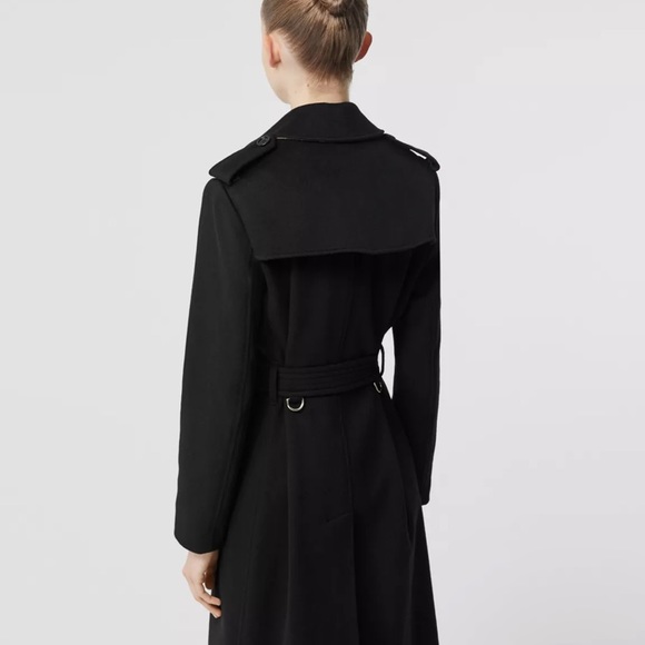 Burberry coat - Picture 2 of 10